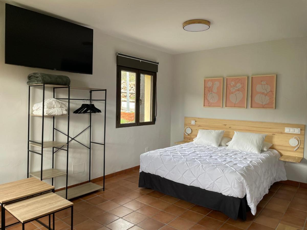 Apartamentos Los Pocillos Gargantilla del Lozoya y Pinilla de Buitrago Exterior foto